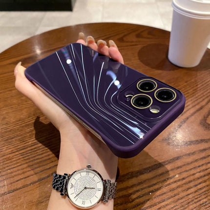 iPhone - Luxury Wave Pattern Case
