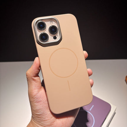 iPhone - Frosted Magsafe Shell Case