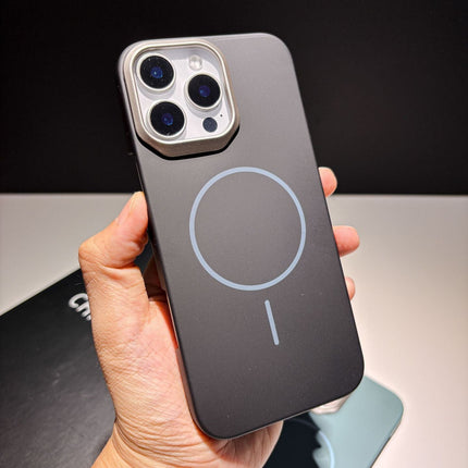 iPhone - Frosted Magsafe Shell Case